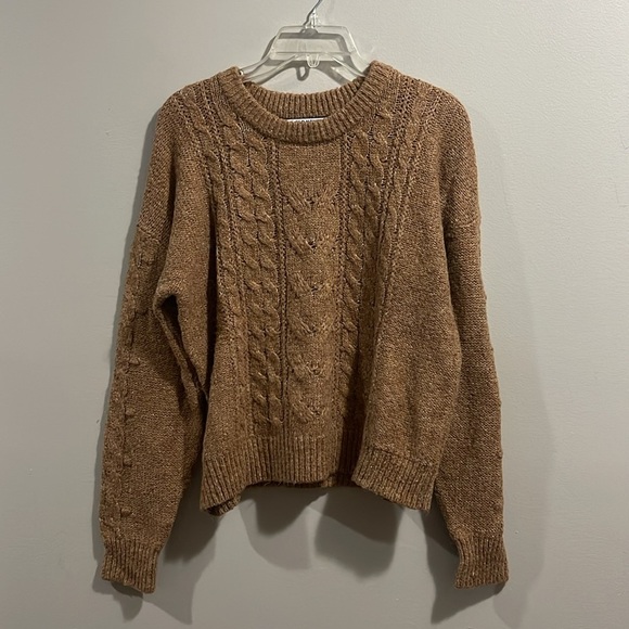 Old Navy Heathered Cable-Knit Sweater Tan - Picture 4 of 7